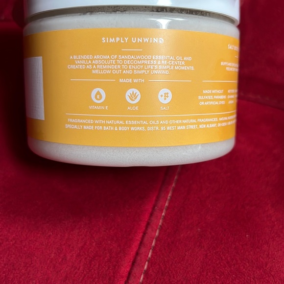 BBW 2pc Sandalwood  & Vanilla Aromatherapy Salt Body Scrub - Picture 3 of 5